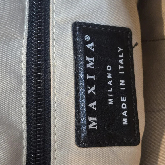 Maxima Milano Leather Purse - Picture 10 of 15